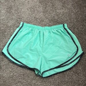 Women's Large Mint Green Nike Tempo Dri-Fit 3” Running Shorts